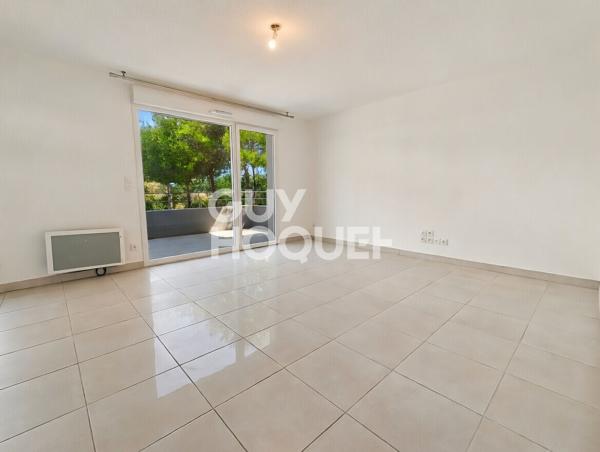 AU CALME ! 3 pièce(s) 64 m2 Proche école commerces + Grande Terrasse