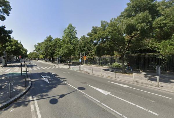 Location bureaux avec jardin quartier Jardin Public à Bordeaux