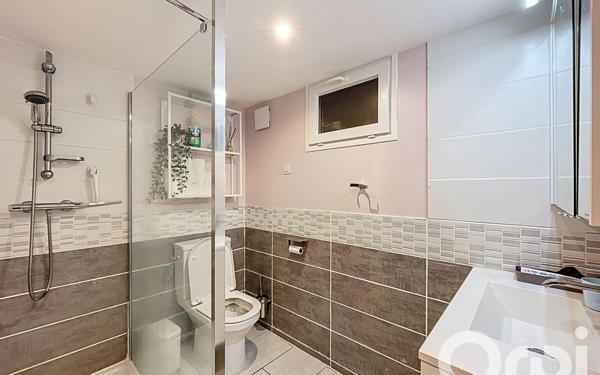 Maison à vendre    5 pièces •  Brive-la-Gaillarde