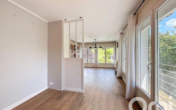 Maison à vendre    5 pièces •  Brive-la-Gaillarde