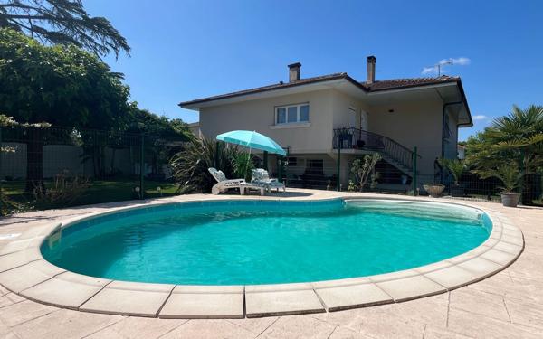 Maison à vendre    7 pièces •  Tartas