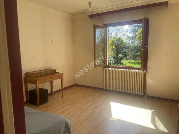 Orvault Ragon : EN VENTE, Fort potentiel pour cette maison de plus de 300 m² de bâti, 11 000 m² de parc aux portes de Nantes.