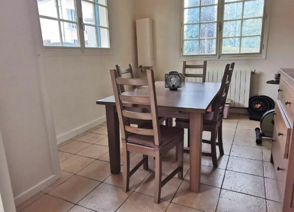 Maison à vendre    7 pièces • 152 m2 Boussy-Saint-Antoine