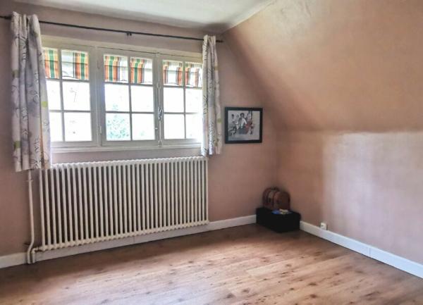 Maison à vendre    7 pièces • 152 m2 Boussy-Saint-Antoine