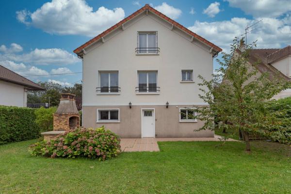 Maison Pontault Combault 6 pièce(s) 125 m2