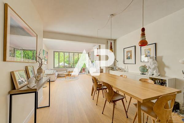 Maison Suresnes 5 pièce(s) 135m² 995 000 € **  - Référence  19993