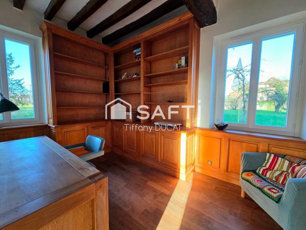 Magnifique demeure Bourguignonne comprenant 5 chambres et 2 maisons.