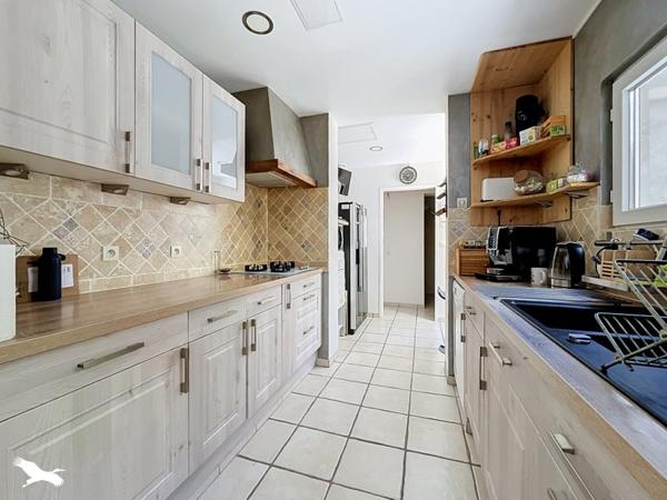 Maison à vendre 223 650 € Cognac 4 p 127 m² DPE C