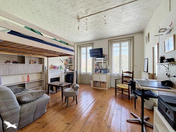Maison à vendre 223 650 € Cognac 4 p 127 m² DPE C