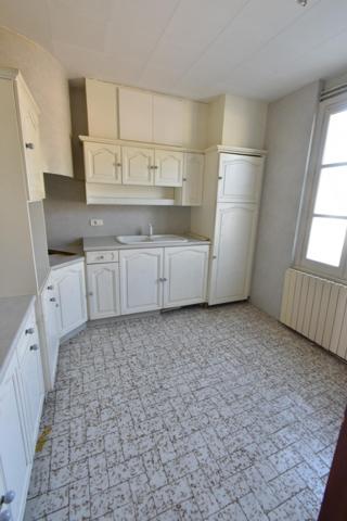 A découvrir au coeur du Beaujolais maison de village idéalement placée à proximité de l'école et des commerces