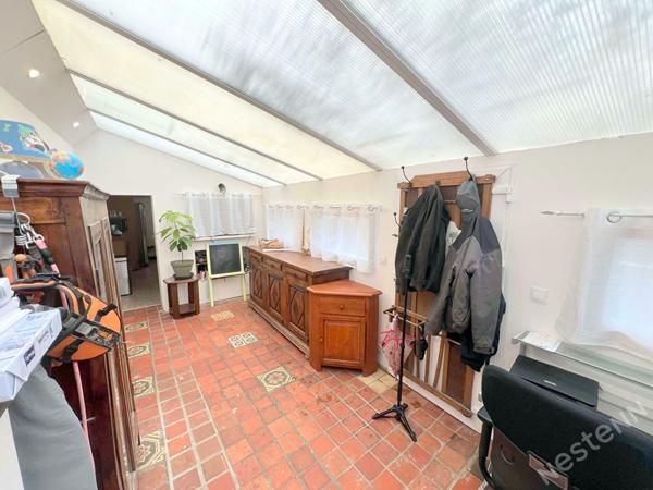 CHAUMONT EN VEXIN Maison de 75 m² avec dépendance attenante et communicante de 50 m² au sol (+ combles aménageables) sur 1500 m² de terrain