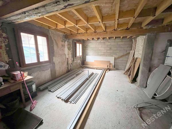 CHAUMONT EN VEXIN Maison de 75 m² avec dépendance attenante et communicante de 50 m² au sol (+ combles aménageables) sur 1500 m² de terrain