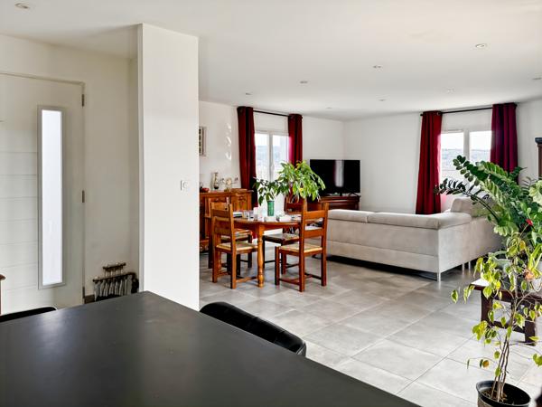 Lavilledieu (07170) Villa Récente Plain-pied avec Terrasse, Garage et Jardin à deux pas des Commodités…