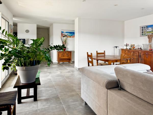 Lavilledieu (07170) Villa Récente Plain-pied avec Terrasse, Garage et Jardin à deux pas des Commodités…