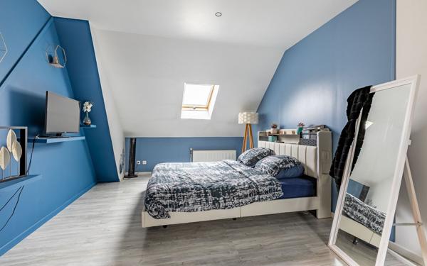 Maison à vendre    5 pièces •  Charmes