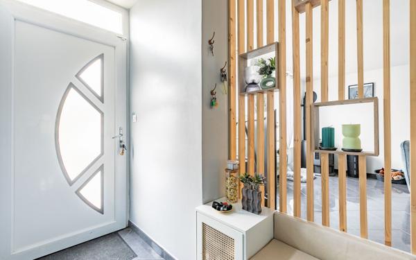 Maison à vendre    5 pièces •  Charmes