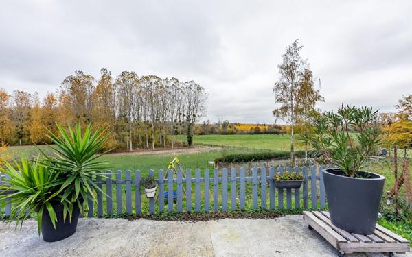 Maison à vendre    5 pièces •  Charmes