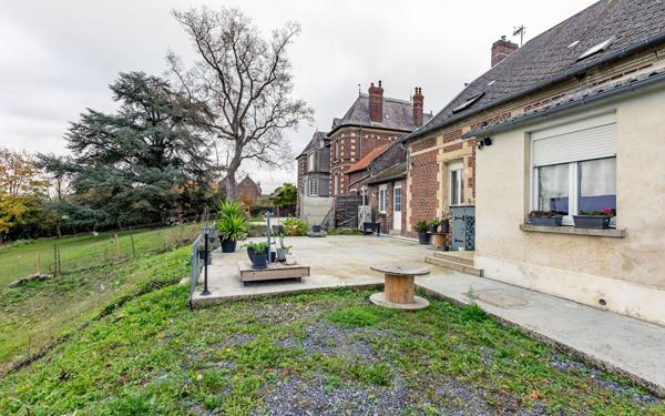 Maison à vendre    5 pièces •  Charmes