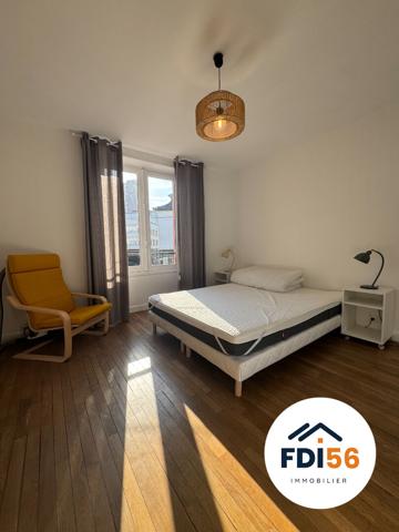 A LOUER - Appartement rénové avec Balcon - Centre ville Lorient 2 pièce(s) 53.8 m2 , Lorient