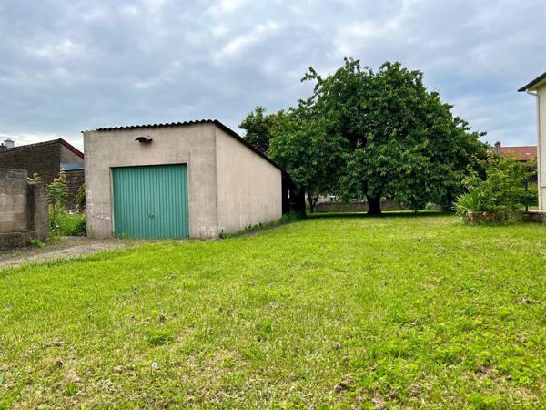 Terrain à bâtir libre de construction environ 480m2