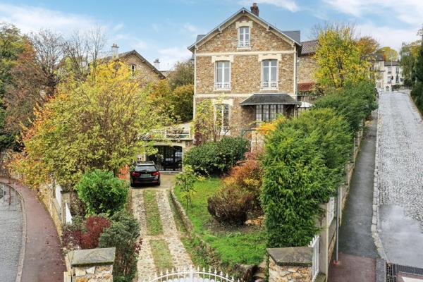 Belle maison meulière 8 pièces à vendre à JUVISY SUR ORGE (Essonne) à 20 km de Paris dans un quartier prisé !