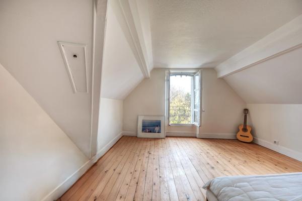 Belle maison meulière 8 pièces à vendre à JUVISY SUR ORGE (Essonne) à 20 km de Paris dans un quartier prisé !