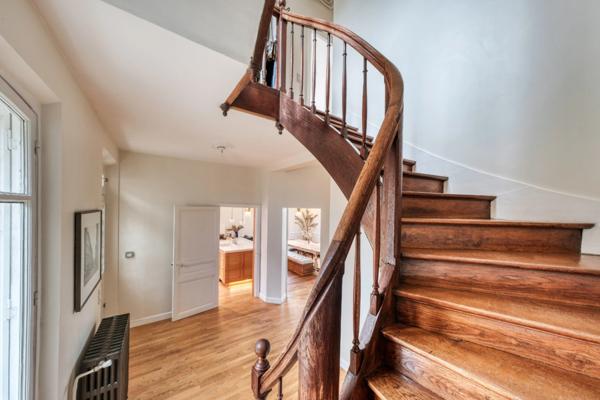 Belle maison meulière 8 pièces à vendre à JUVISY SUR ORGE (Essonne) à 20 km de Paris dans un quartier prisé !