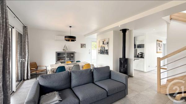 Maison à vendre  4 pièces - 99,24 m 2   LA TRANCHE SUR MER  - 85