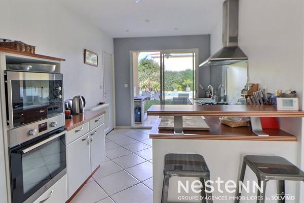 Saint Priest Manissieux Maison 4 pièces 181 m2 piscine terrain 339 m2