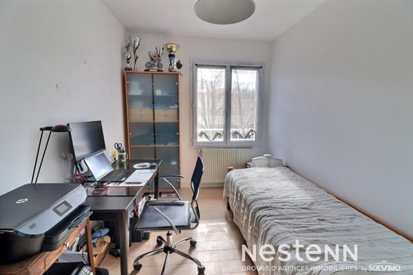 Saint Priest Manissieux Maison 4 pièces 181 m2 piscine terrain 339 m2