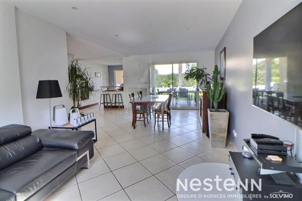 Saint Priest Manissieux Maison 4 pièces 181 m2 piscine terrain 339 m2