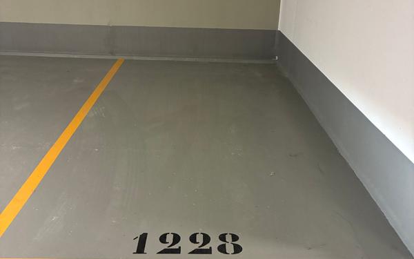 Stationnement à louer    11,82 m2 Antony