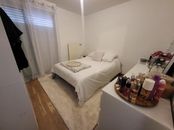 Parking + appartement