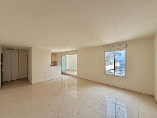 Appartement À VENDRE – T2 de 62,16 m² | Résidence récente (2007)