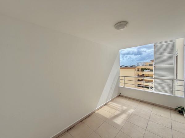 Appartement À VENDRE – T2 de 62,16 m² | Résidence récente (2007)