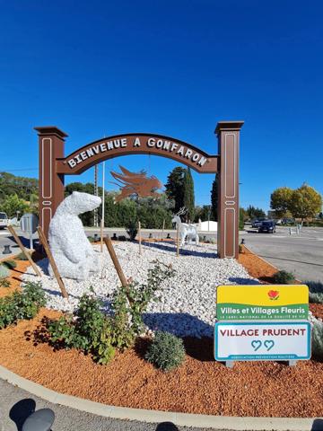 DEPOT A LOUER A GONFARON