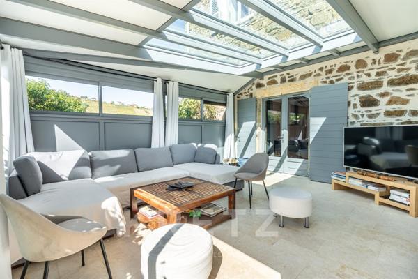 Propriété de charme entièrement rénovée