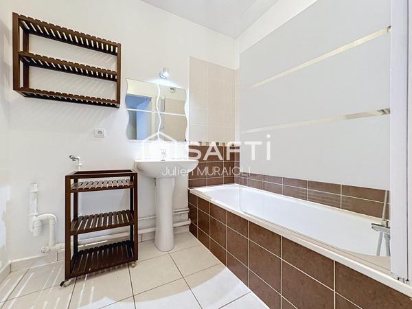 Charmant appartement 2 pièces de 45 m² avec garage