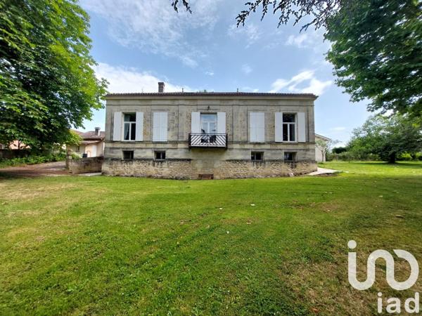 Maison 5 pièces de 250 m² à Fargues-Saint-Hilaire (33370)