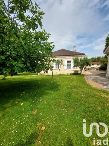 Maison 5 pièces de 250 m² à Fargues-Saint-Hilaire (33370)