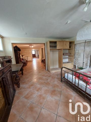 Maison 5 pièces de 250 m² à Fargues-Saint-Hilaire (33370)