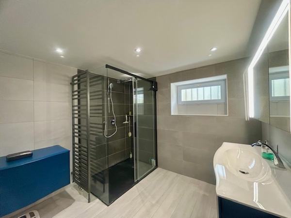 Marcoussis (91460) MAISON DE CARACTERE TYPE F6 - 152 M2 HAB - JARDIN 690 M2 - SOUS-SOL TOTAL