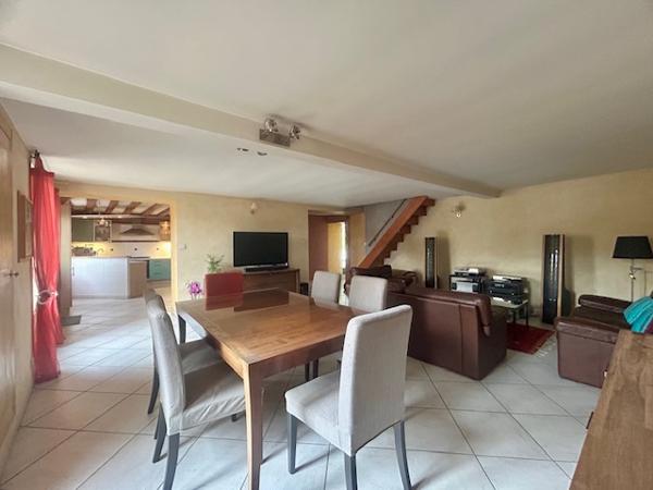 Marcoussis (91460) MAISON DE CARACTERE TYPE F6 - 152 M2 HAB - JARDIN 690 M2 - SOUS-SOL TOTAL