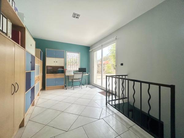 Marcoussis (91460) MAISON DE CARACTERE TYPE F6 - 152 M2 HAB - JARDIN 690 M2 - SOUS-SOL TOTAL