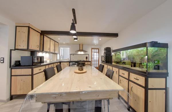 Logement OZOIR LA FERRIERE ! De beaux volumes !