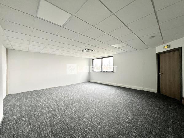 Location bureau Wiwersheim - 1 pièce(s) - 40 m² - 707 €/mois