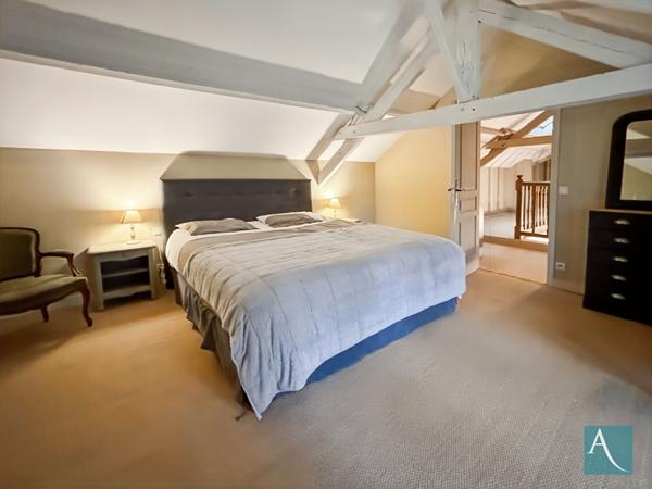 Exclusivité L'Adresse Étampes - Longère de charme rénovée, 270 m²