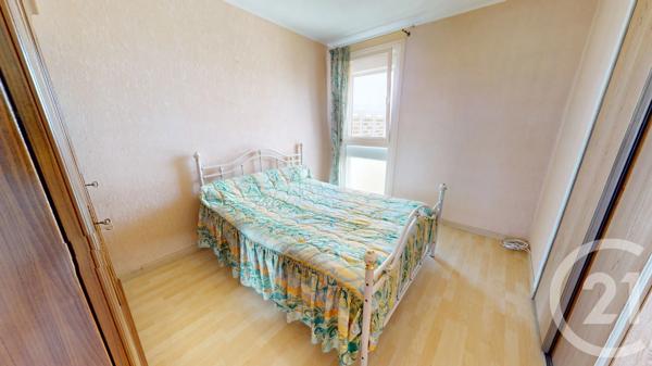 Appartement F3 à vendre  4 pièces - 60,61 m 2   ST QUENTIN  - 02