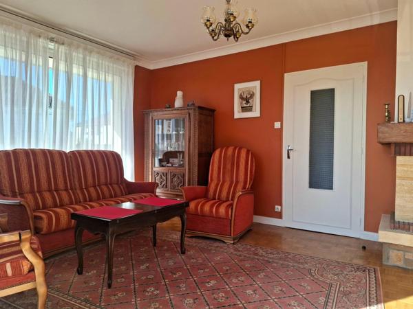 Maison à LAVAL, 53000 - 5 pièces 120m²