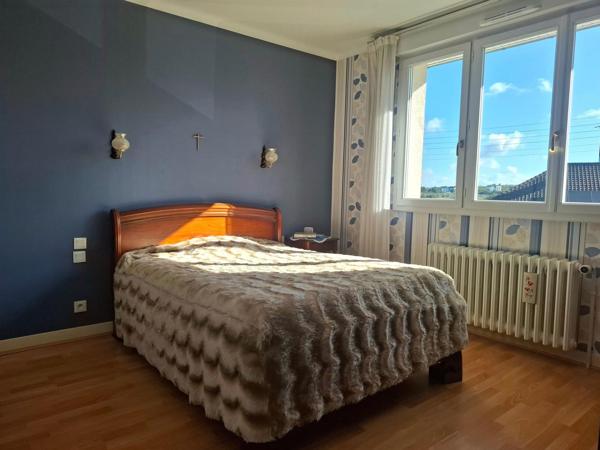 Maison à LAVAL, 53000 - 5 pièces 120m²